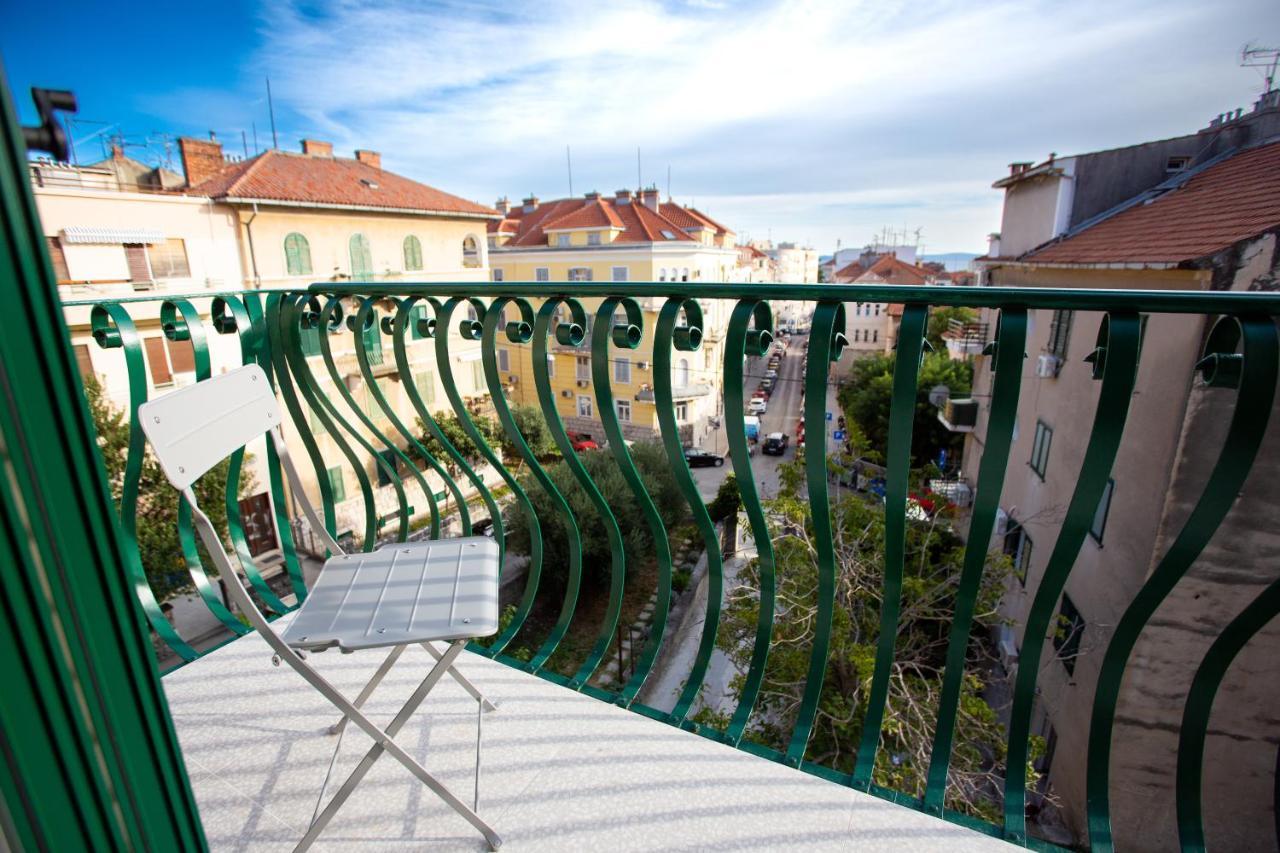 Top Floor Luxury Suite Split Exterior photo